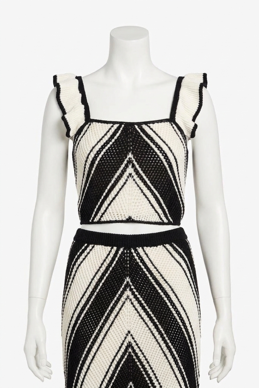 NEW SALTWATER LUXE avery sweater top in black/ white